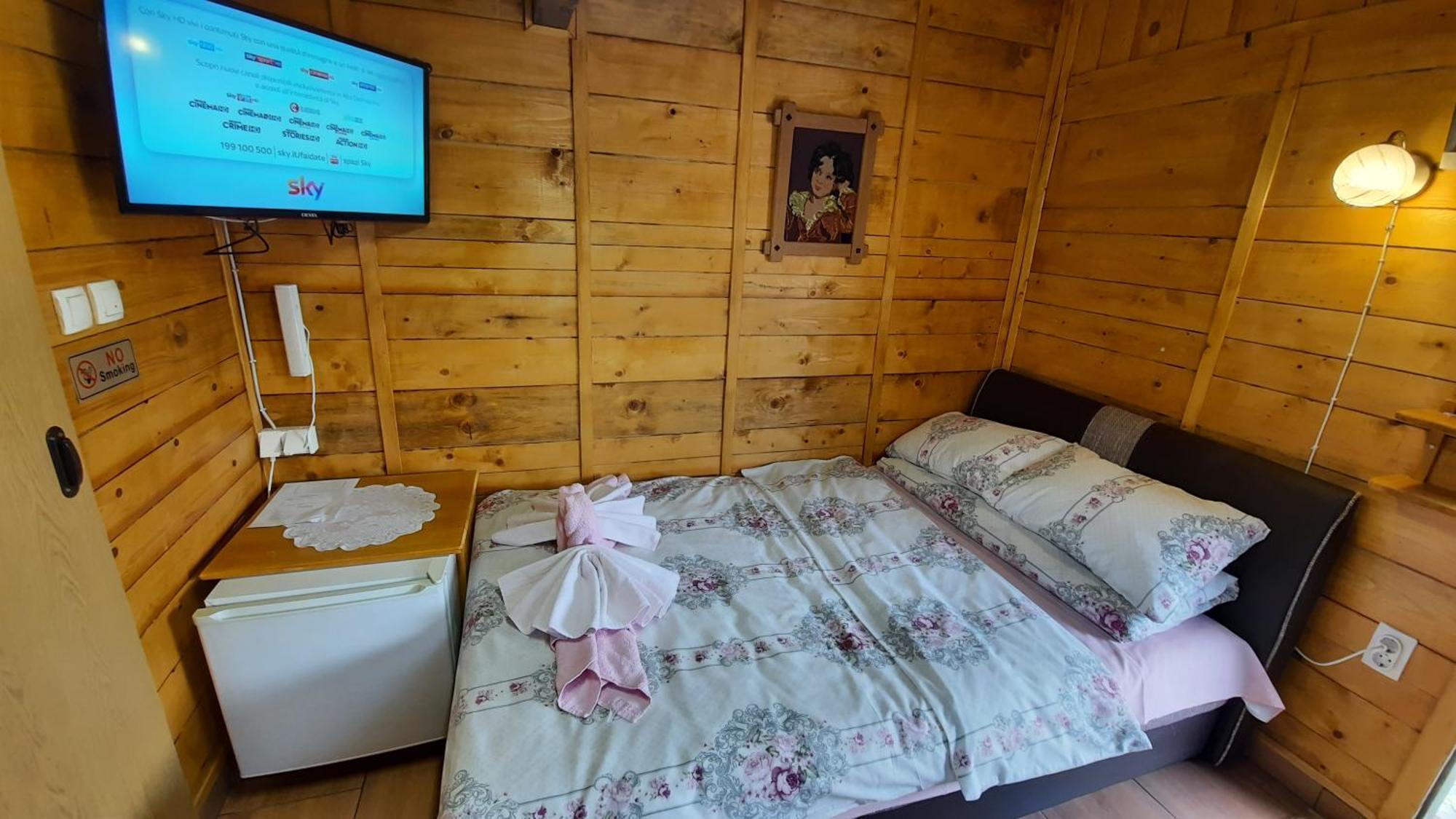 Etno selo EDEN Otel Zeravacki Potok Oda fotoğraf