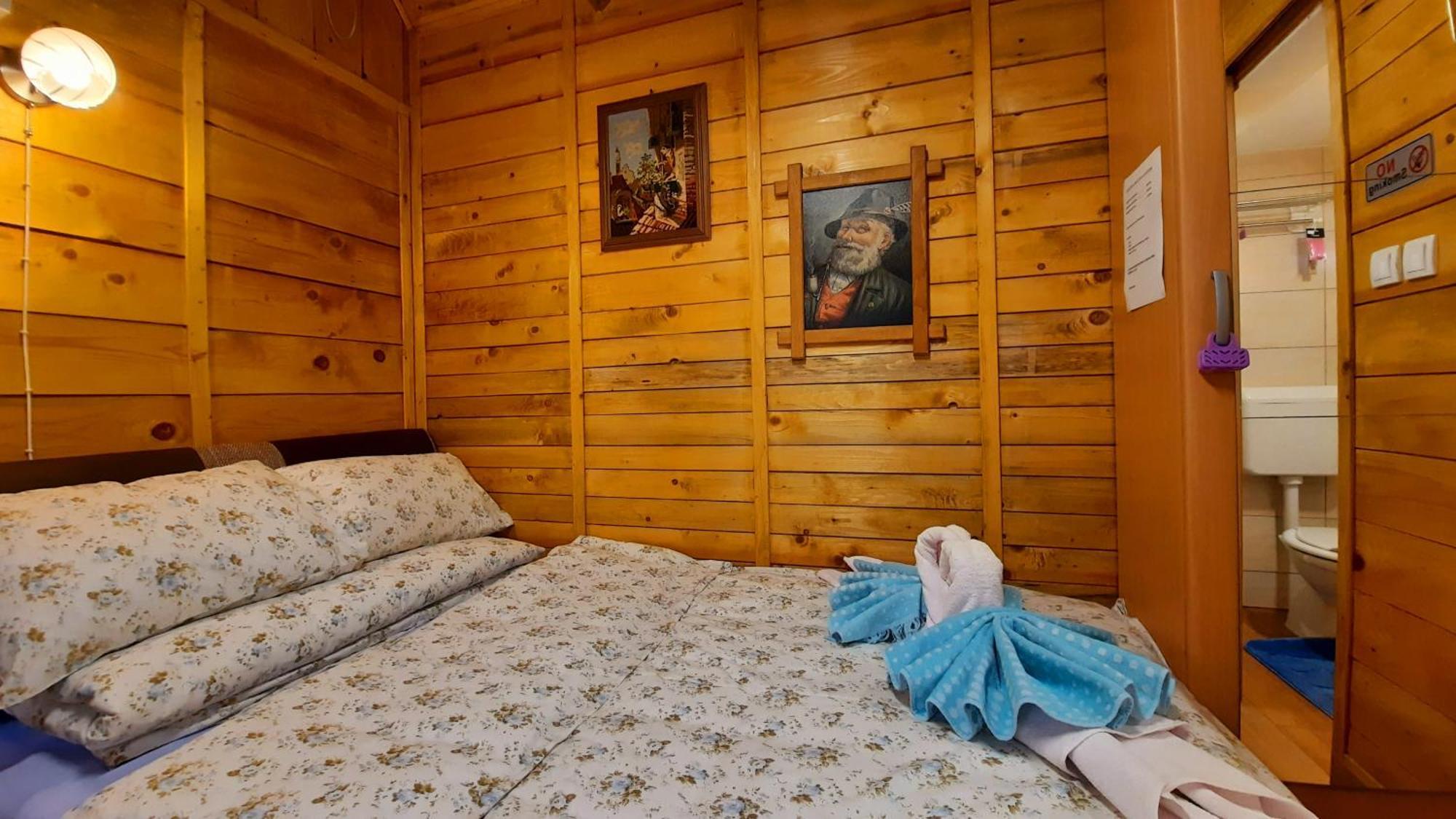 Etno selo EDEN Otel Zeravacki Potok Oda fotoğraf