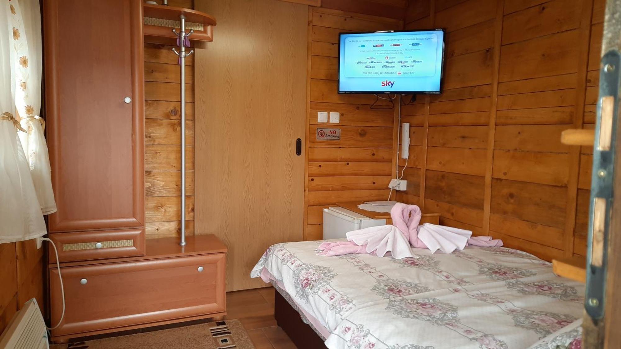 Etno selo EDEN Otel Zeravacki Potok Oda fotoğraf